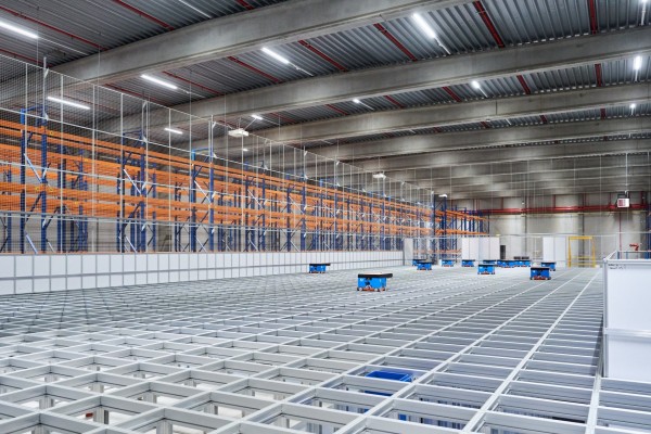 Aluminiumraster des E-fulfillment AutoStore